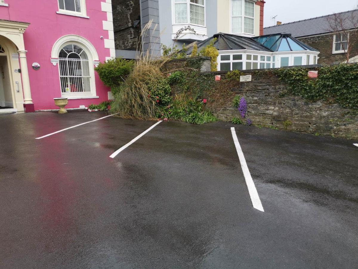Llety Teifi Guest House Cardigan Luaran gambar