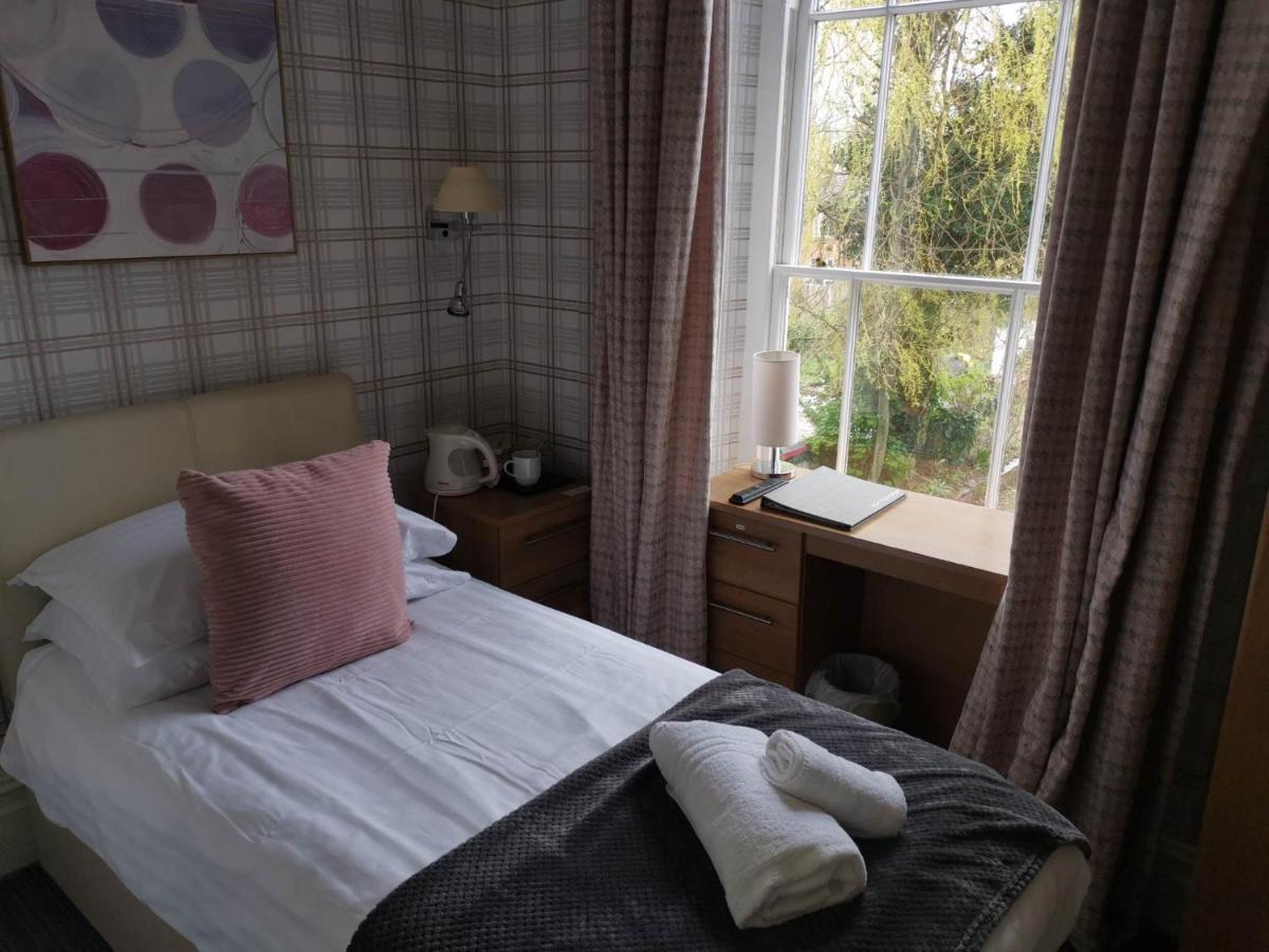 Llety Teifi Guest House Cardigan Luaran gambar