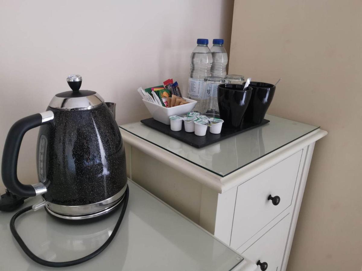 Llety Teifi Guest House Cardigan Luaran gambar