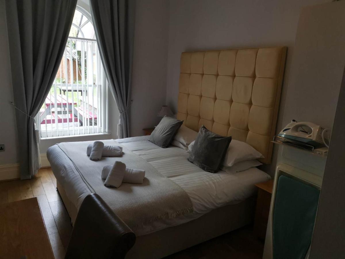 Llety Teifi Guest House Cardigan Luaran gambar
