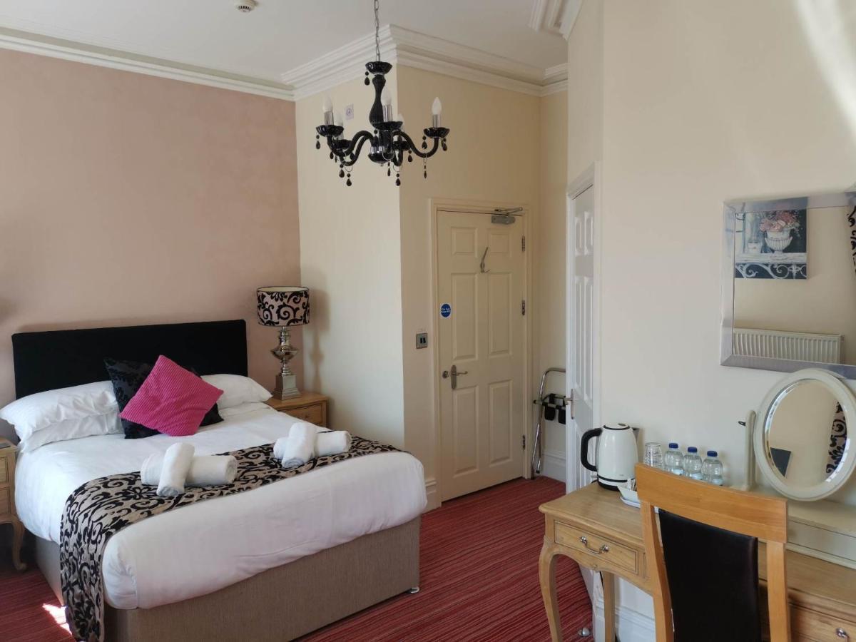 Llety Teifi Guest House Cardigan Luaran gambar